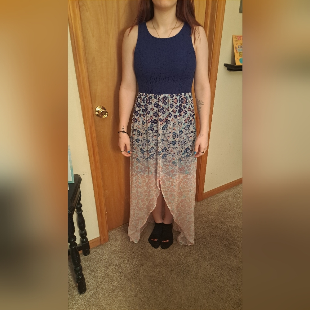 Xhilaration dress size med